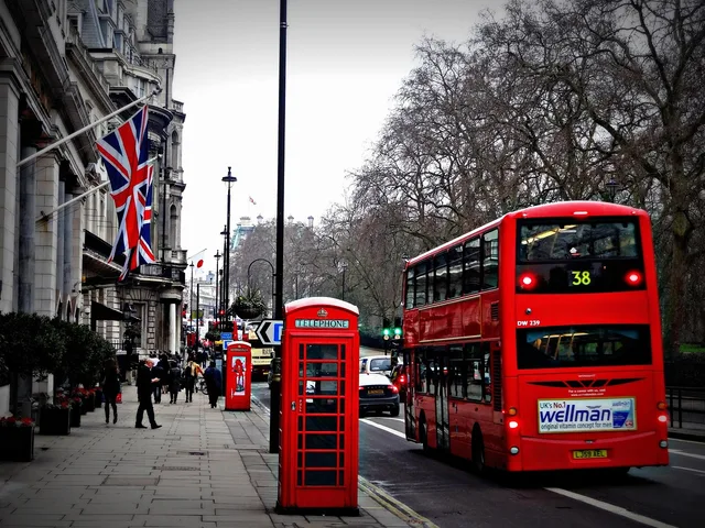 london, street, telephone, cabin, red bus, uk, london, london, london, london, london. What is Route's OOH audience measurement in the UK?